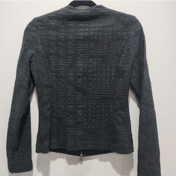 Sarah Pacini Charcoal Textured Blazer - Picture 5 of 7